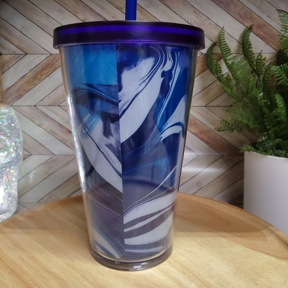 Starbucks Blue Haze Smoke Marble Mirage Grande Tumbler - Picture 5 of 9